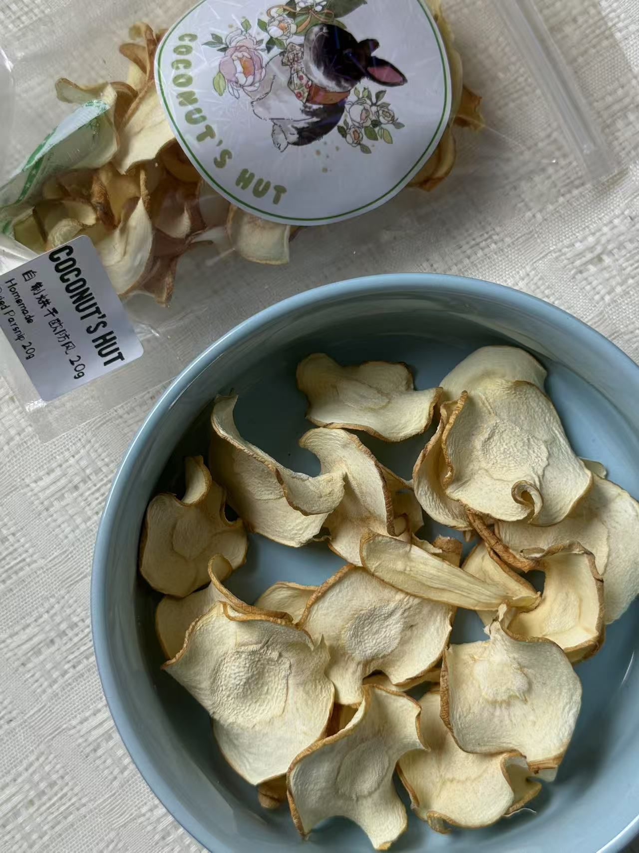 Coconut's Hut Dried Parsnip Slices 20g