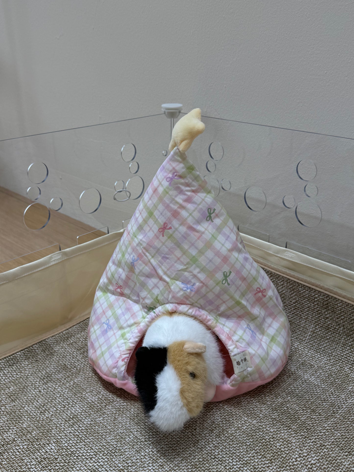 Christmas Tree Style hideout