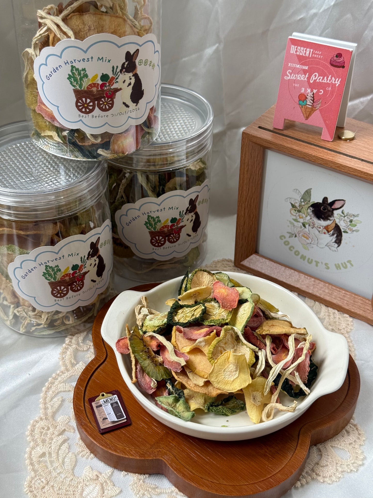 Coconut's Hut Garden Harvest Mix
