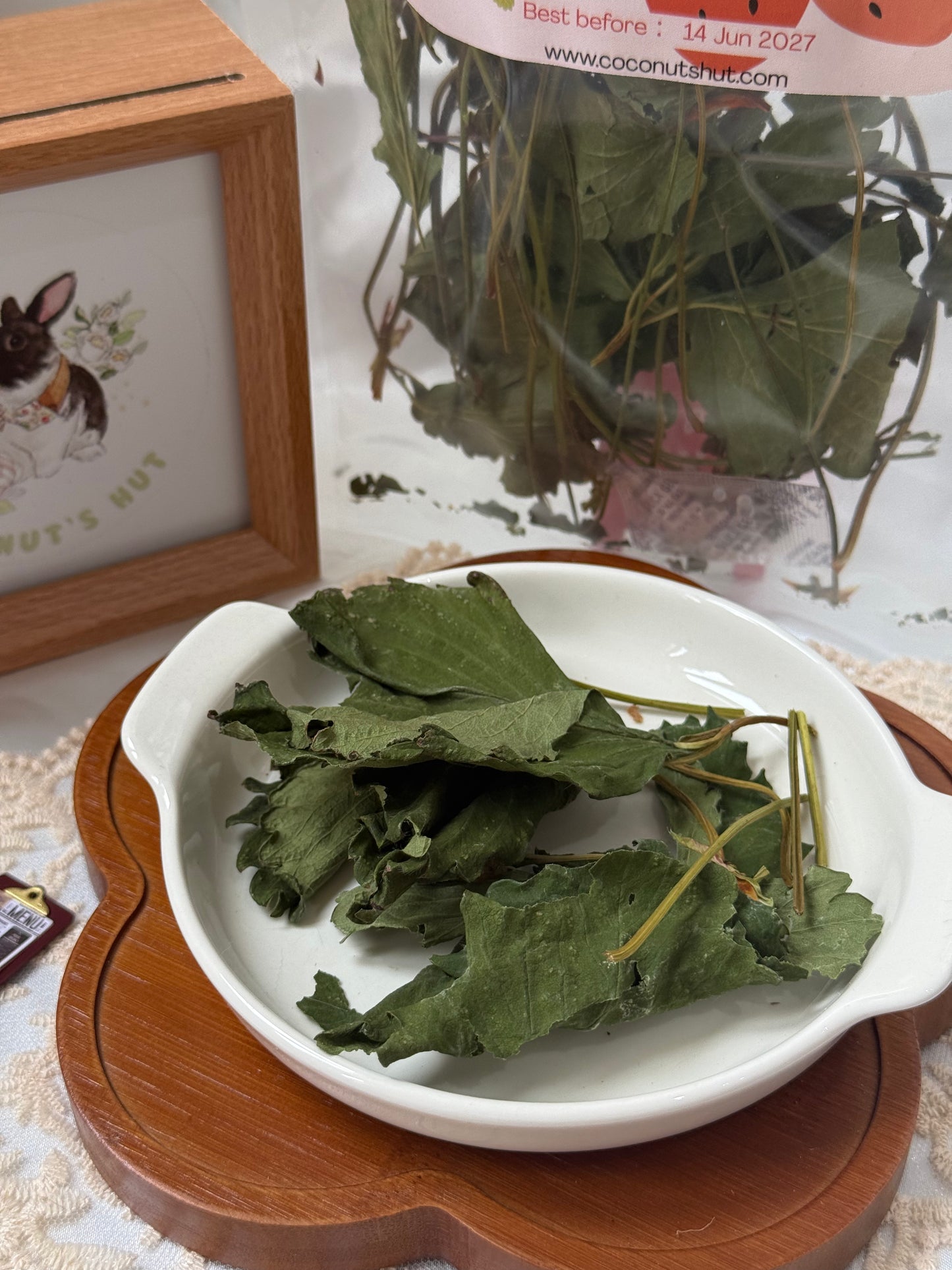 Coconut's Hut Strawberry Stems & Leaves 草莓秧