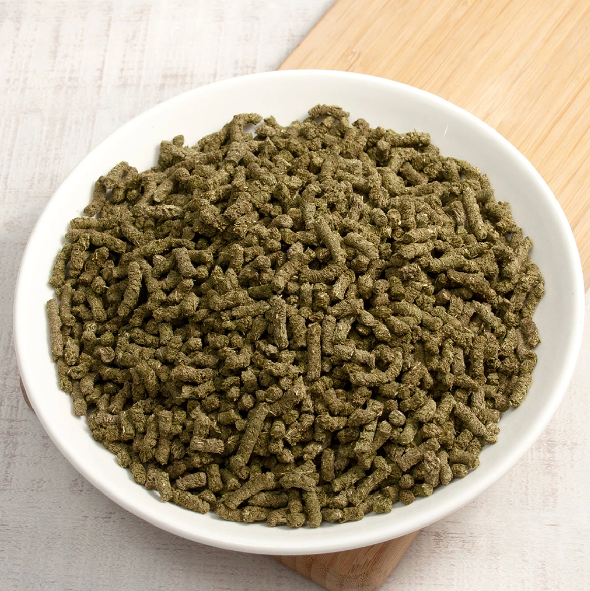 Leafcorp Yamitsuki (Addictive) Oat Hay Pellets