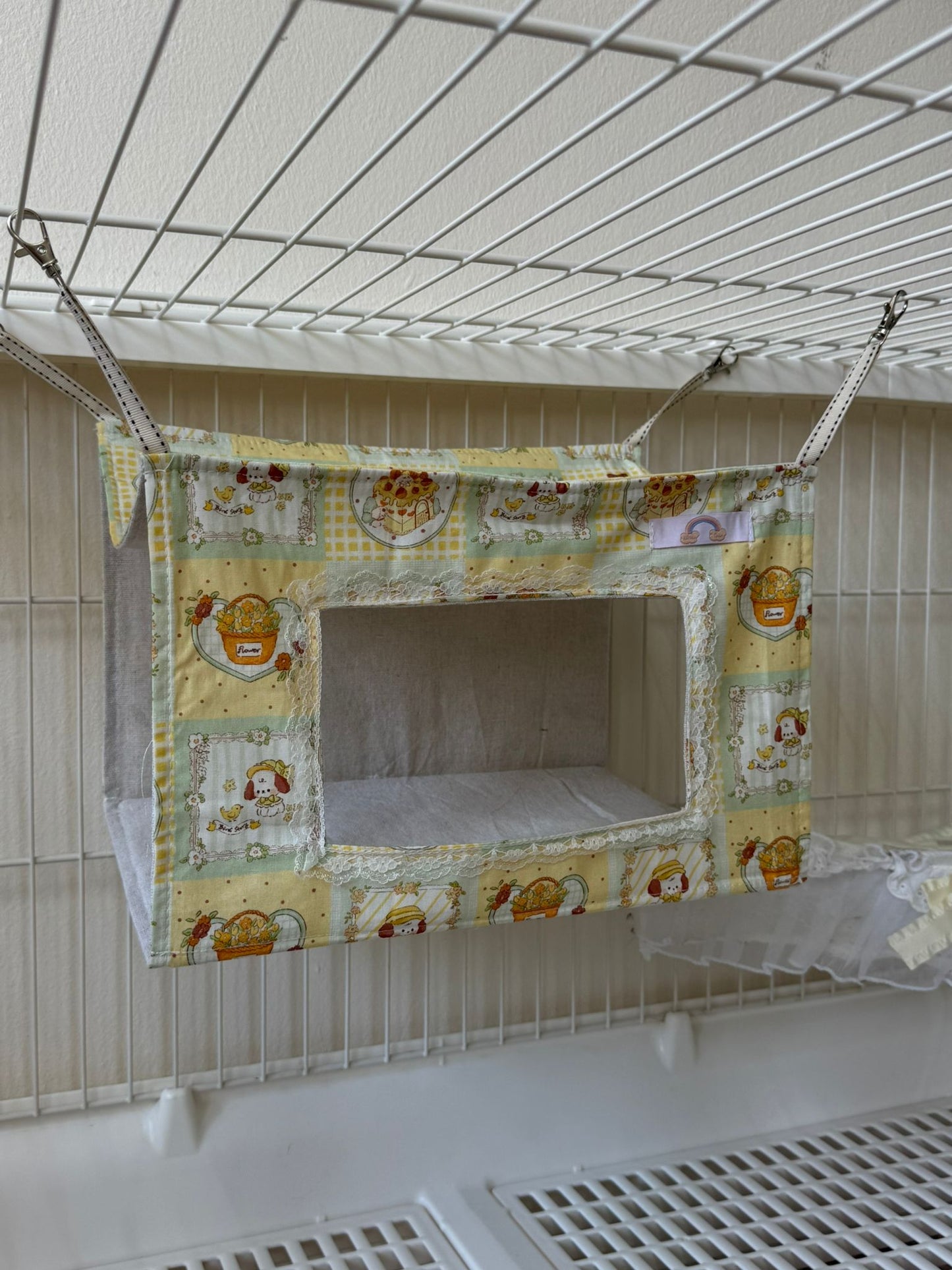 Window Loft Hammock (Bottom with Support Board)